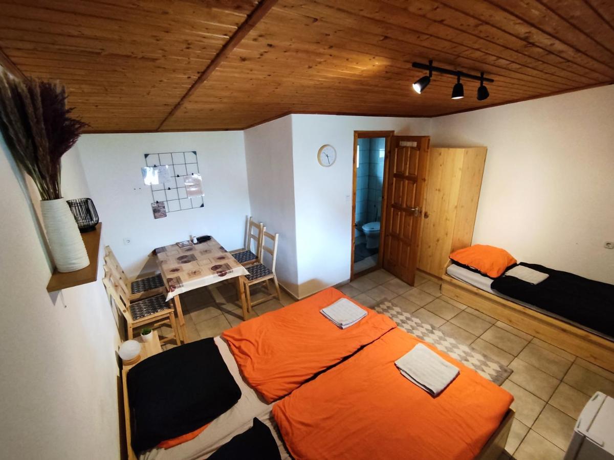 Suello Feszek Apartman Apartment Tiszafured Bagian luar foto